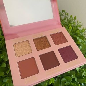 Mary Kay Warm Hues Eyeshadow Palette
